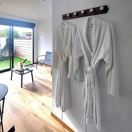 Dom wakacyjny 3 Bedroom In Desvres